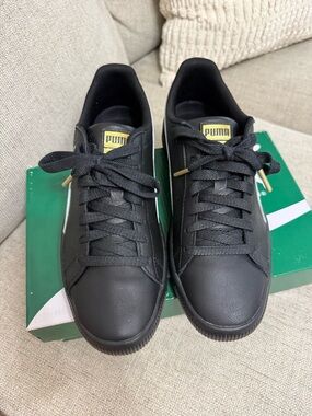 Puma Men's Black Low-Top Cylde Leather Sneakers with Gold Logo